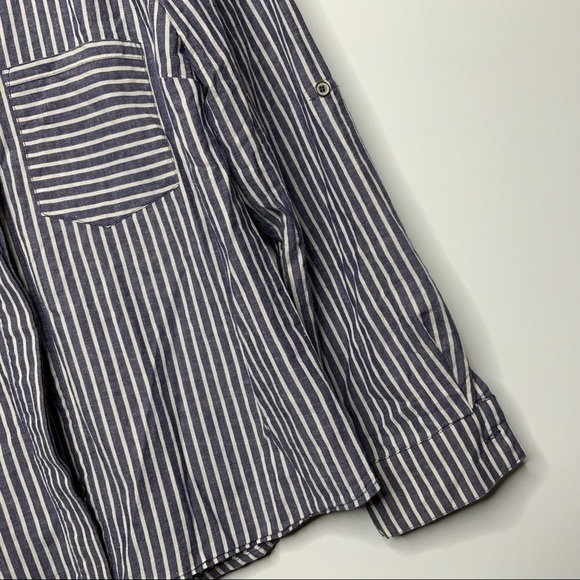SUNDANCE Contrast Striped Button Down. Size Small. - Picture 3 of 4